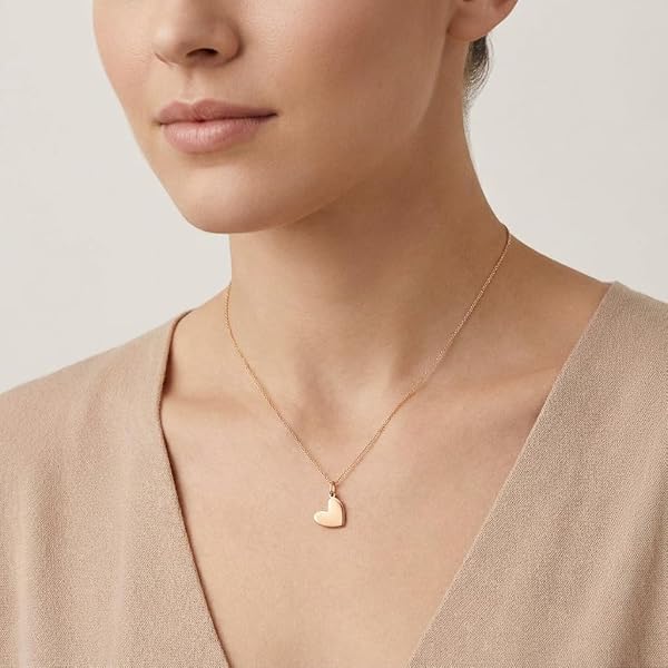 Pendentif Femme – or 18 carats – 0.28 gr – design cœur, bijou artisanal – symbole élégant – Valeur refuge – Idée cadeau – poinçon 750 – Certificat d’authenticité – Salia Gold Paris - Image 3