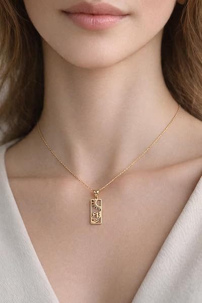 Salia Gold Paris Pendentif – or 18 Carats – 1.33 gr – design soleil et inscription amour – Valeur refuge – Idée cadeau – poinçon 750 – Certificat d’authenticité - Image 3