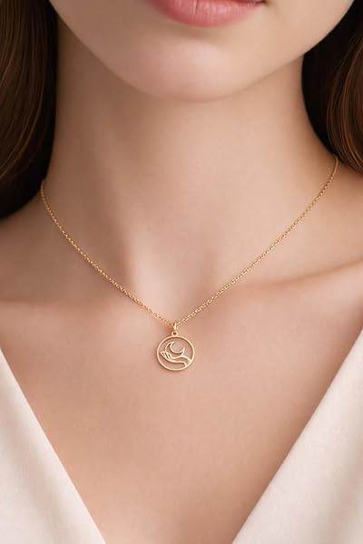 Salia Gold Paris Collier – or 18 Carats – 2.25 gr – Une lune délicatement tenue dans la main – Valeur refuge – Idée cadeau – poinçon 750 – Certificat d’authenticité - Image 3