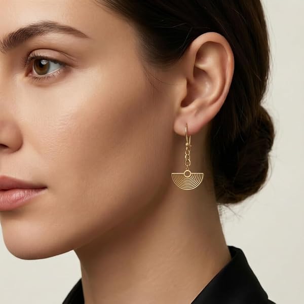 Boucles d'oreilles – or 18 Carats – 2.44 gr – Motif géométrique en demi-cercle – Valeur refuge – Idée cadeau – poinçon 750 – Certificat d’authenticité – Salia Gold Paris - Image 3