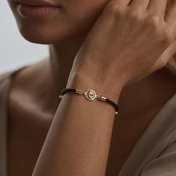 Bracelet – or 18 carats – 0.35 gr – œil et croissant de lune ajouré – Valeur refuge –Personnalise Idée cadeau – poinçon 750 – Certificat d’authenticité – Salia Gold Paris - Image 3