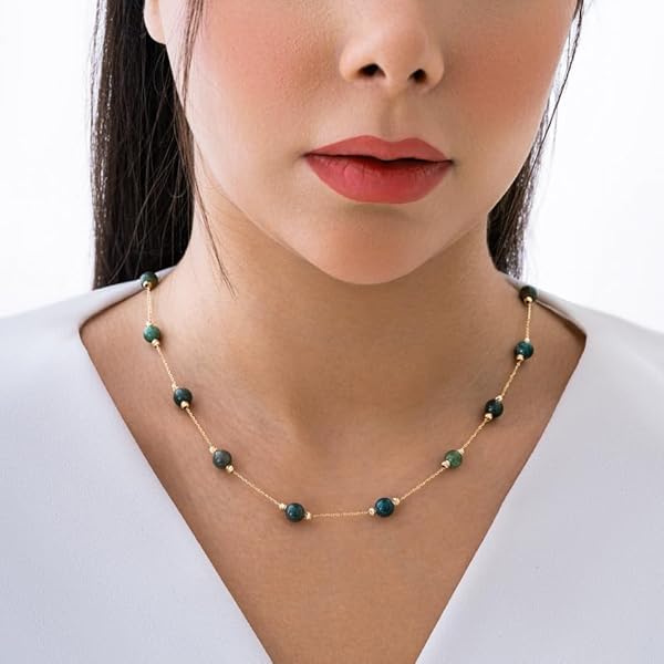 Collier – or 18 carats – 1.82 gr – design Pierres vertes naturelles et perles dorées – symbole élégant – Valeur refuge – Idée cadeau – poinçon 750 – Certificat d’authenticité – Salia Gold Paris - Image 3